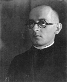 Rozmiar: 12037 bajtów